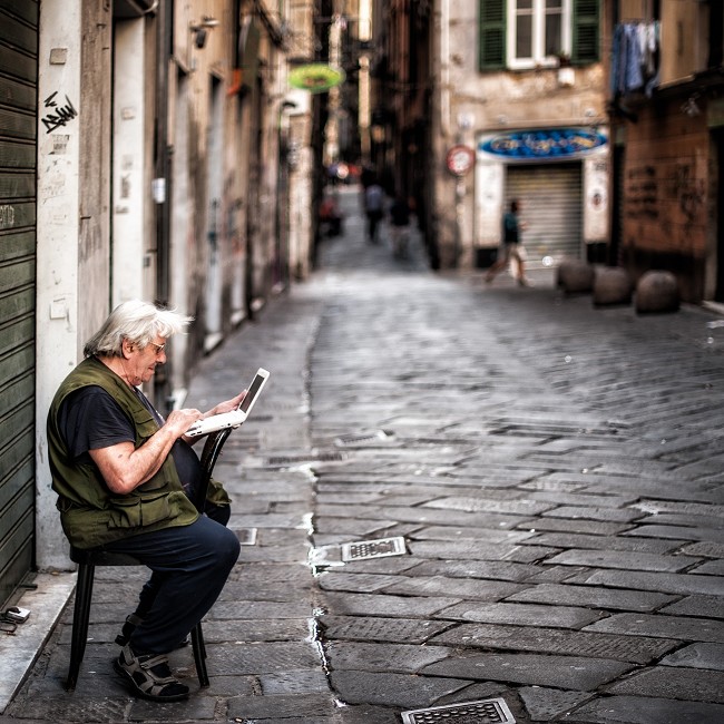 Street Photographers Italiani | Canon Street Photography | Street Photographers Contemporary