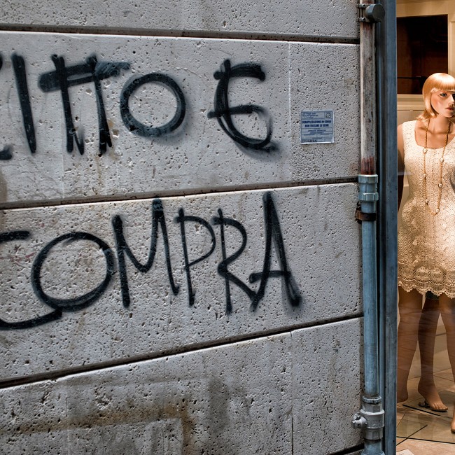 Macchina Fotografica Economica per Street Photography | Street Photography Notturna | Street Photographers Italiani